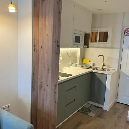 Estudio Boutique Muy Acogedor En Benalmádena